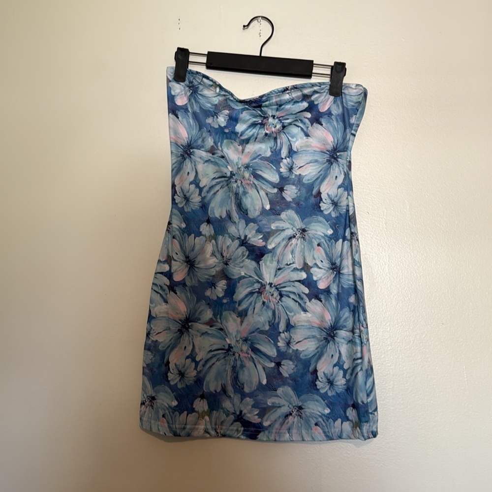 Floral Strapless Blue Bodycon Mini Dress - Picture 6 of 8